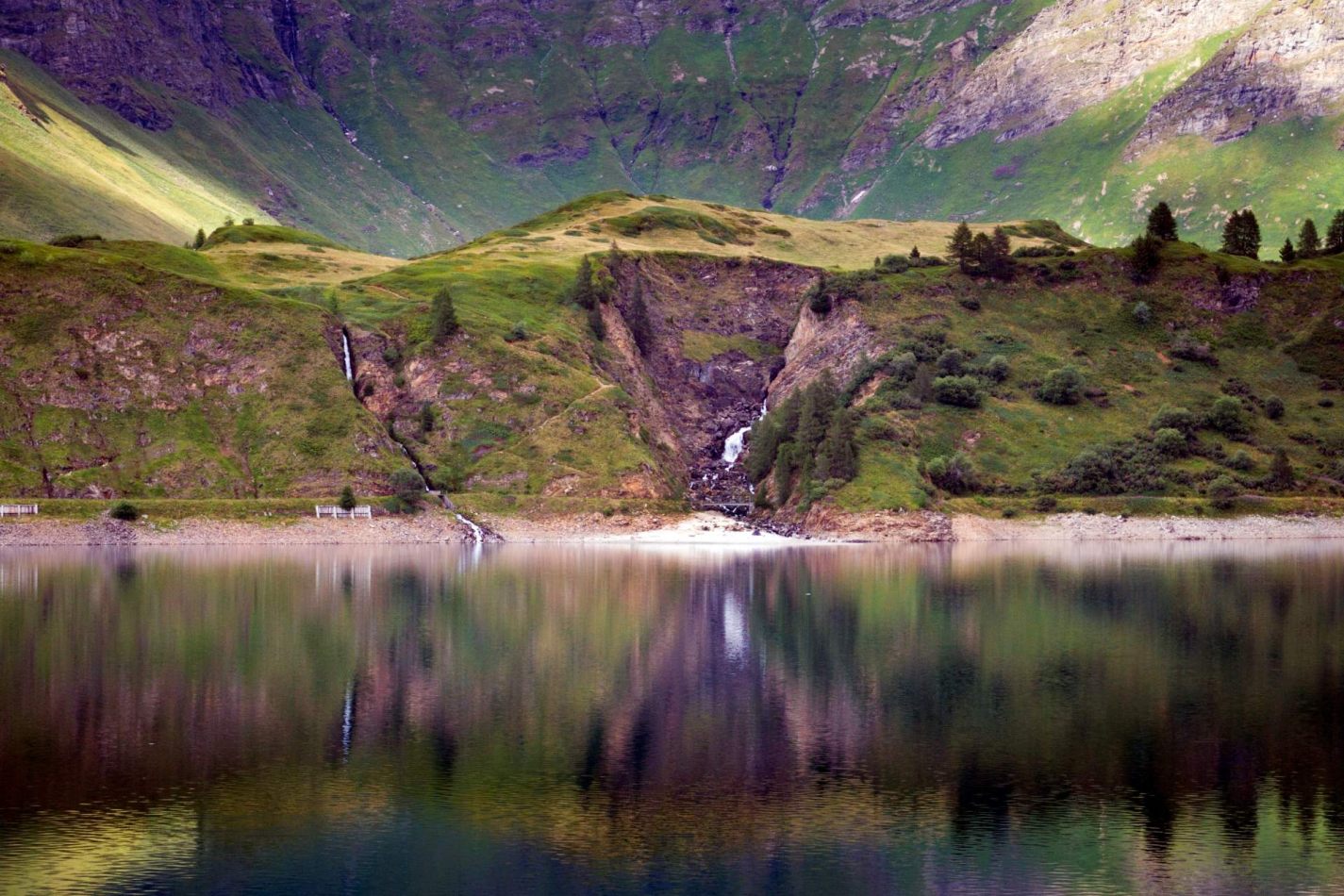 Storvandre: Ritom Lake