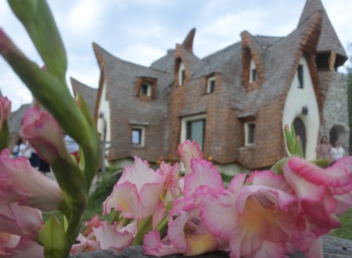 Castelul de Lut Valea Zanelor