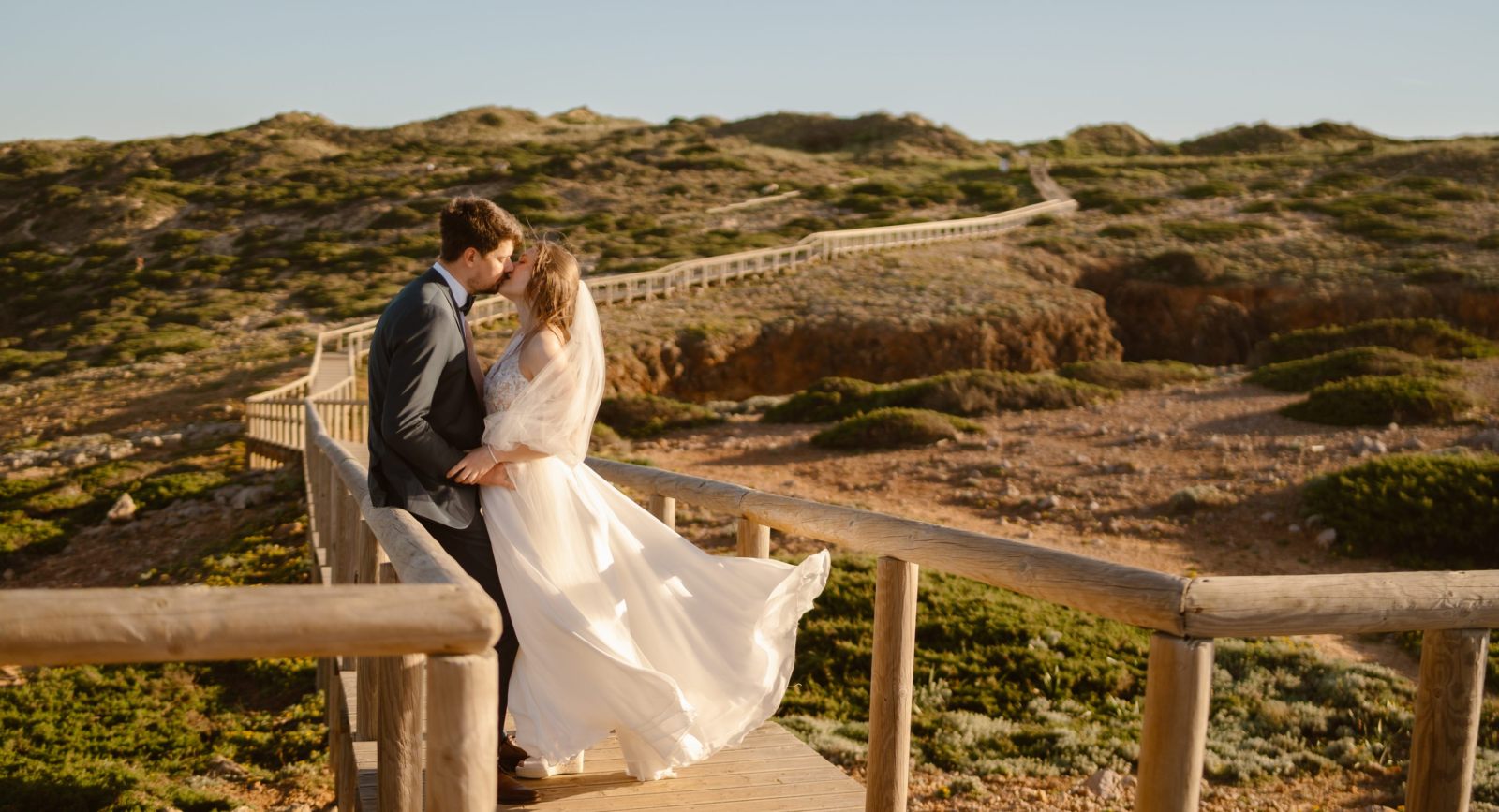Essence of secluded elopement