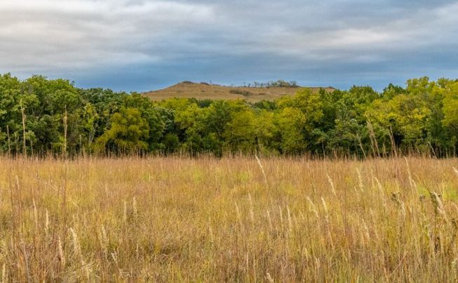 Manhattan  KS to Colby  KS