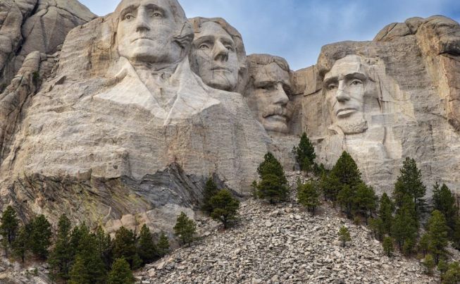 Custer Mt  Rushmore