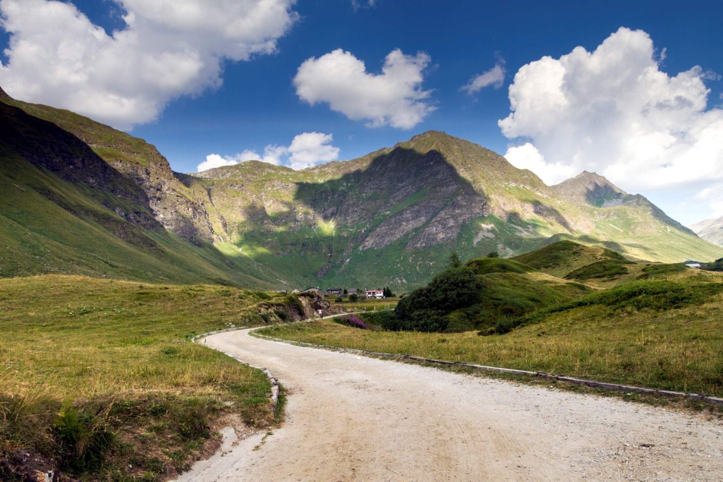 Storvandre: Ritom Lake