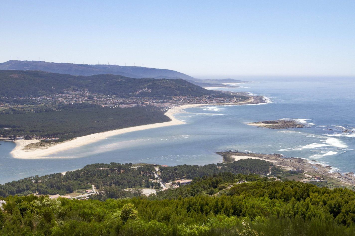 Storvandre: Santa Trega