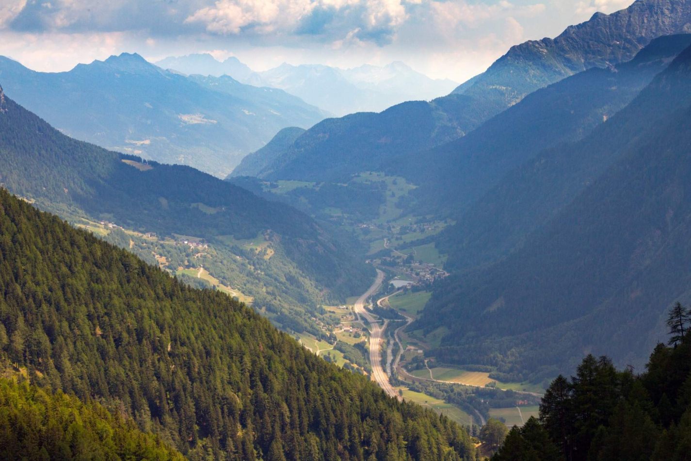 Storvandre: Ritom Lake