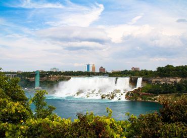 Niagara Falls & Toronto