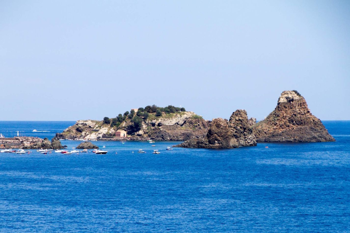 Storvandre: Aci Trezza