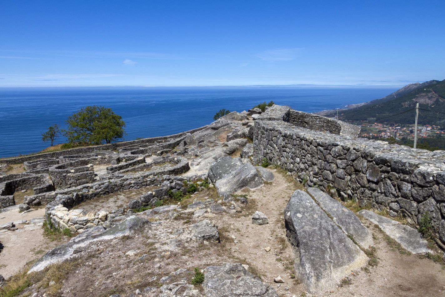 Storvandre: Santa Trega