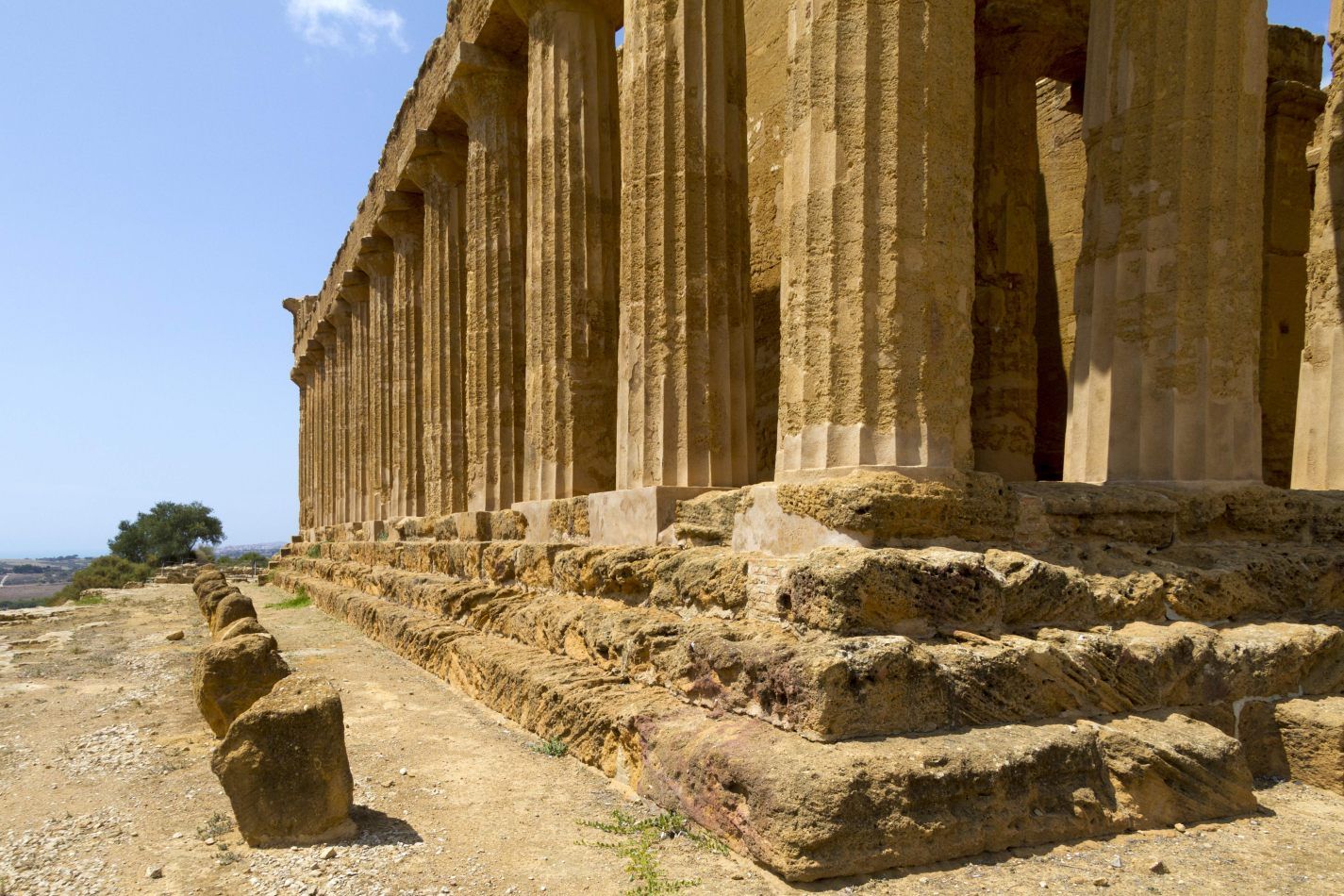 Storvandre: Valley of the Temples