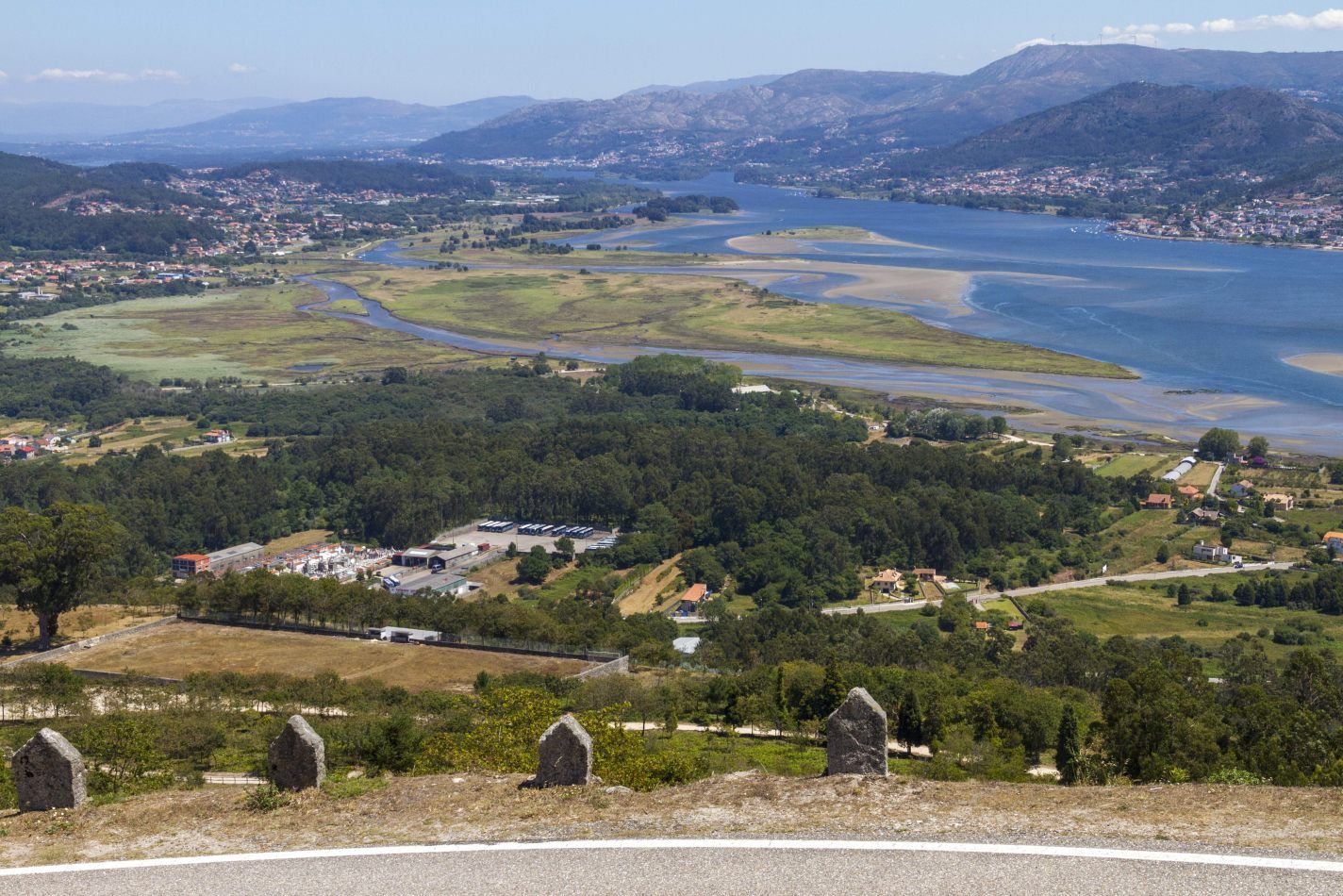 Storvandre: Santa Trega