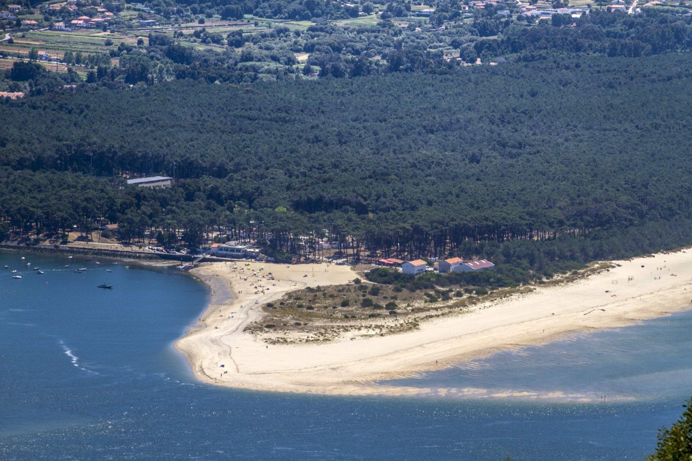 Storvandre: Santa Trega