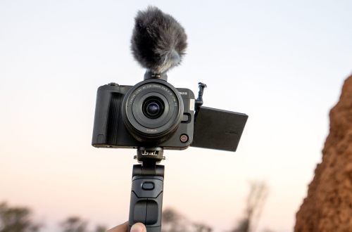 Canon R50V Content Creator Kit   � Is This the BEST Budget YouTube Camera in 2025